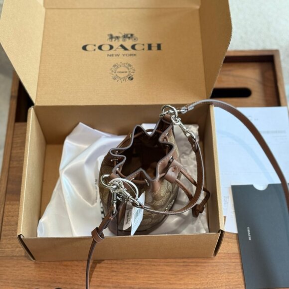 Coach women's crossbody bags - Picture 8 of 9